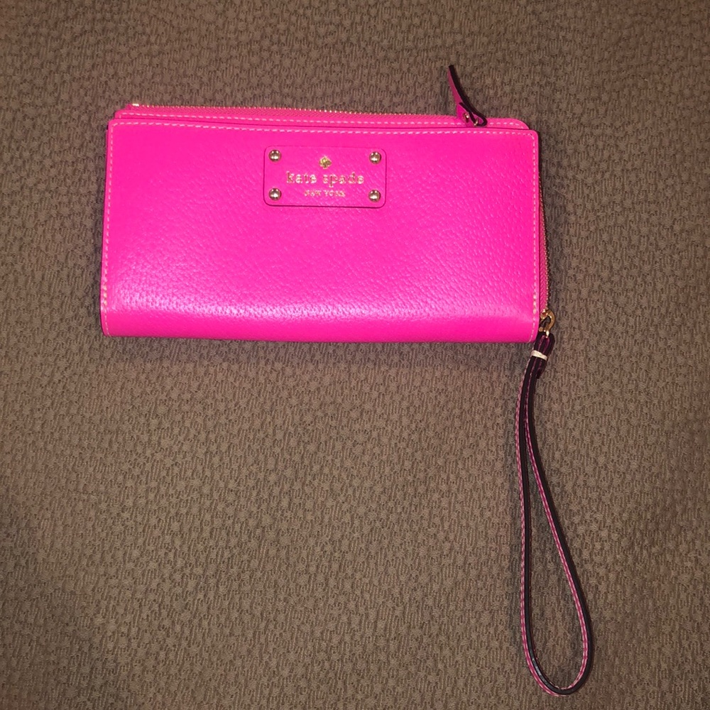 kate spade pink wallet with wrist strap